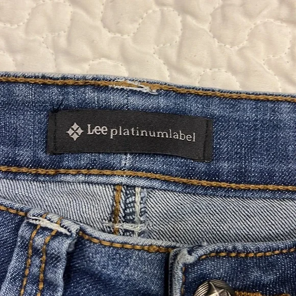 Lee Platinum label mid-rise boot cut jeans 8 med - Picture 5 of 7